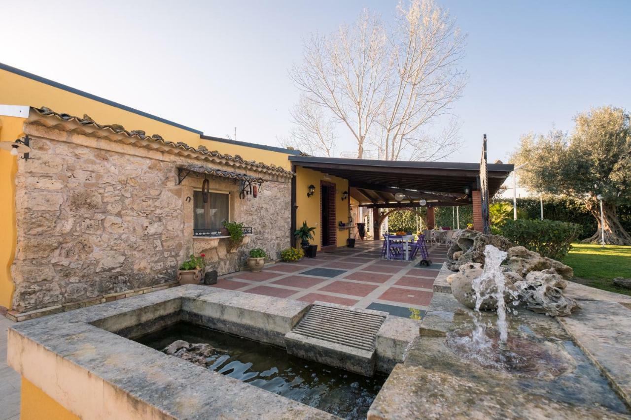 Villa Marinella Аугуста Екстер'єр фото